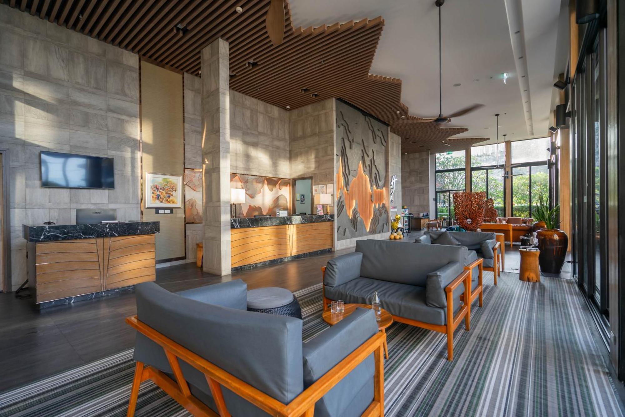 Holiday Inn Resort Krabi Ao Nang Beach By Ihg Exterior foto